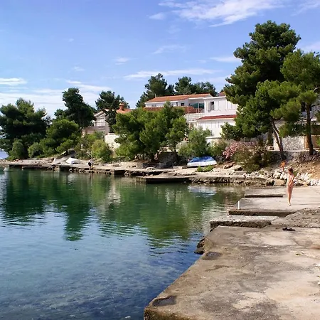 With A Parking Space - 15497 Rogoznica (Sibenik-Knin)