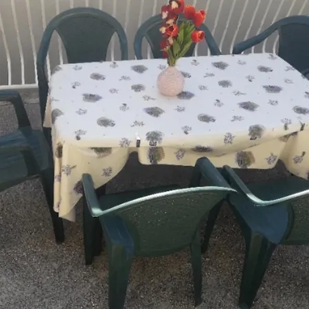 Lejlighed With A Parking Space - 15497