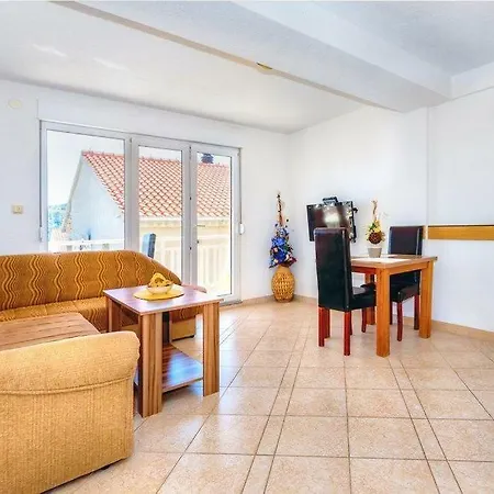 With A Parking Space Rogoznica - 15497 *