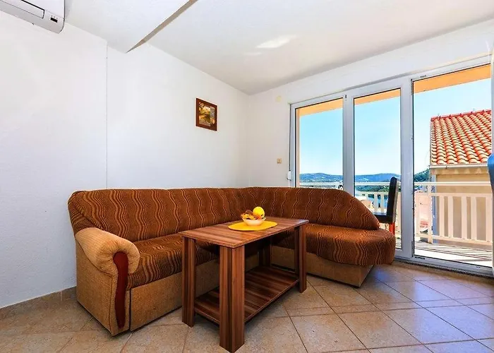 With A Parking Space - 15497 Daire