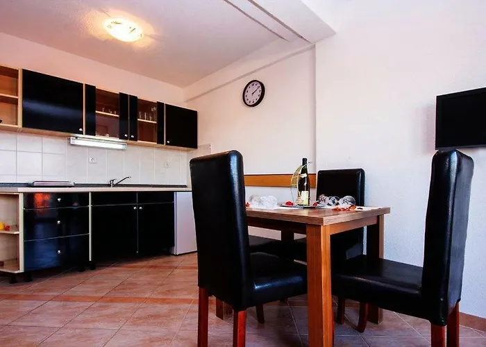 Lejlighed With A Parking Space - 15497